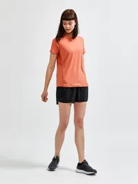 1908781-999000_ADV Essence 2-Inch Stretch Shorts_Closeup5.jpg